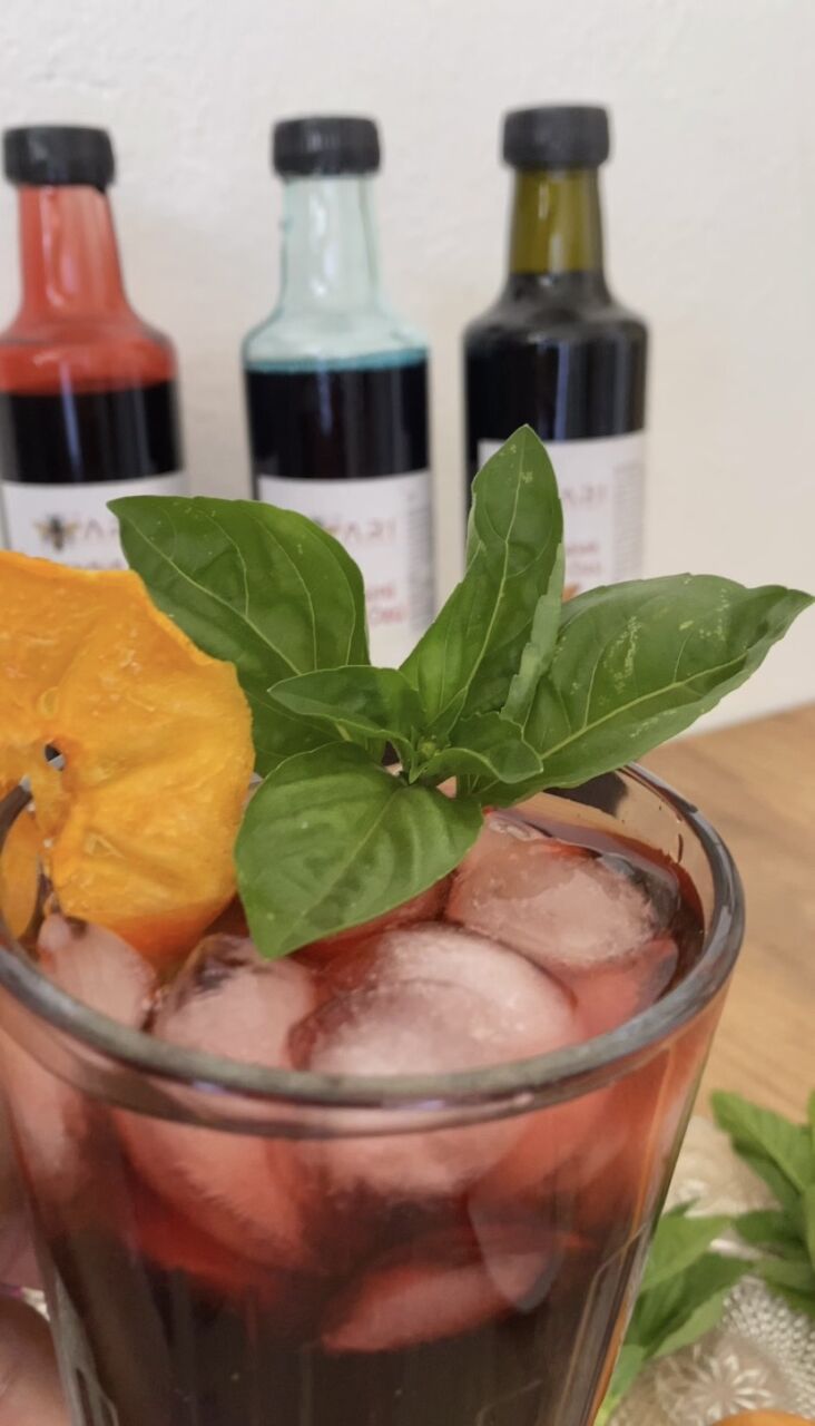 Doğal Meyve Özleri ile 5 Dakikalık Smoothie Tarifleri