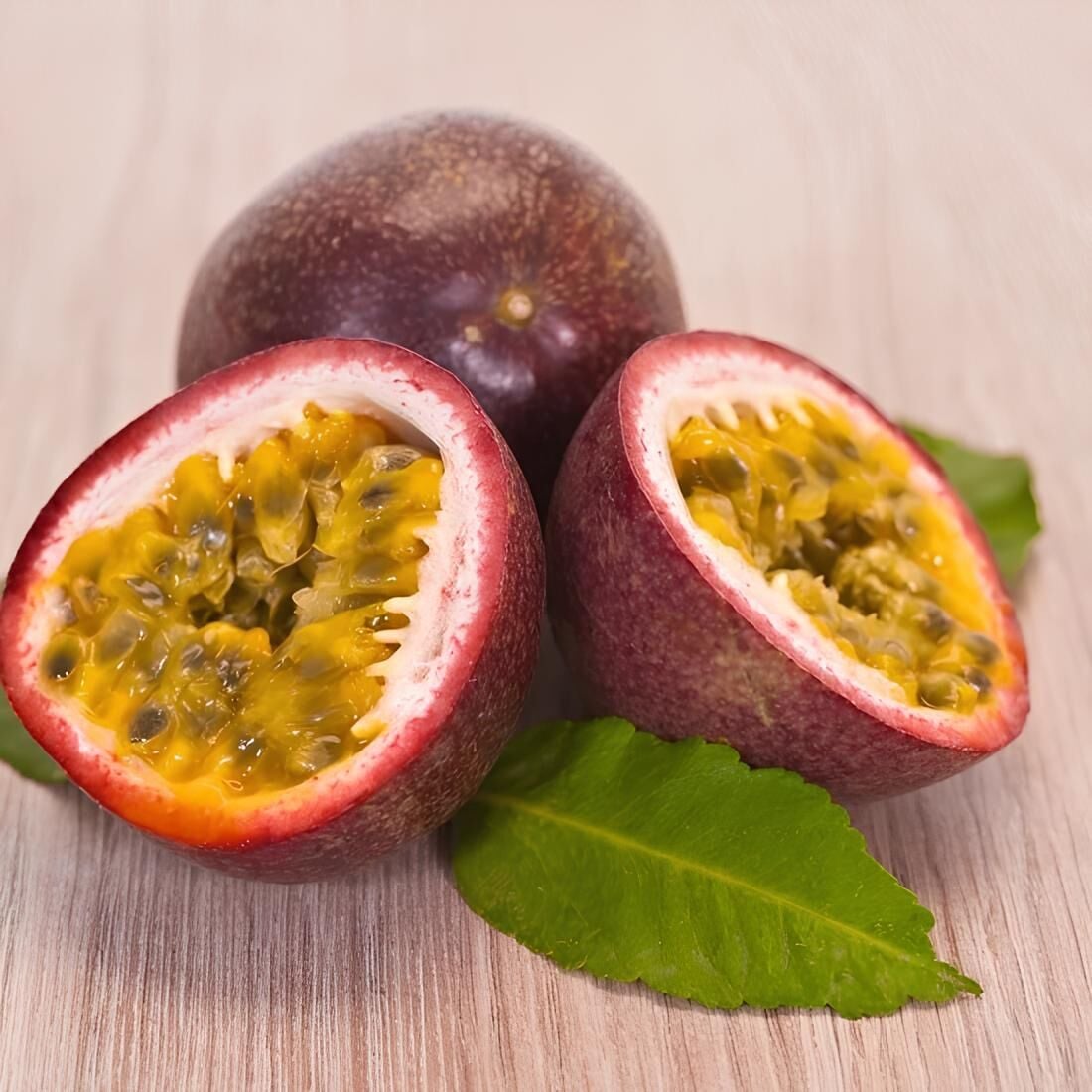 Passiflora Nedir? Çarkıfelek Çiçeği Türleri ve Faydaları